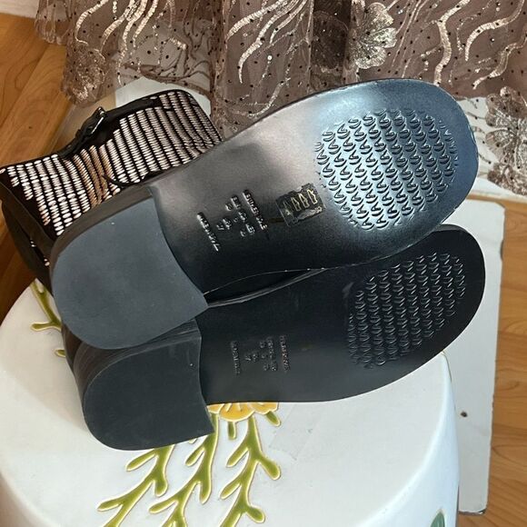 ANTHROPOLOGIE Vicenza Studded Moto Boots/ size 8 - Picture 8 of 10